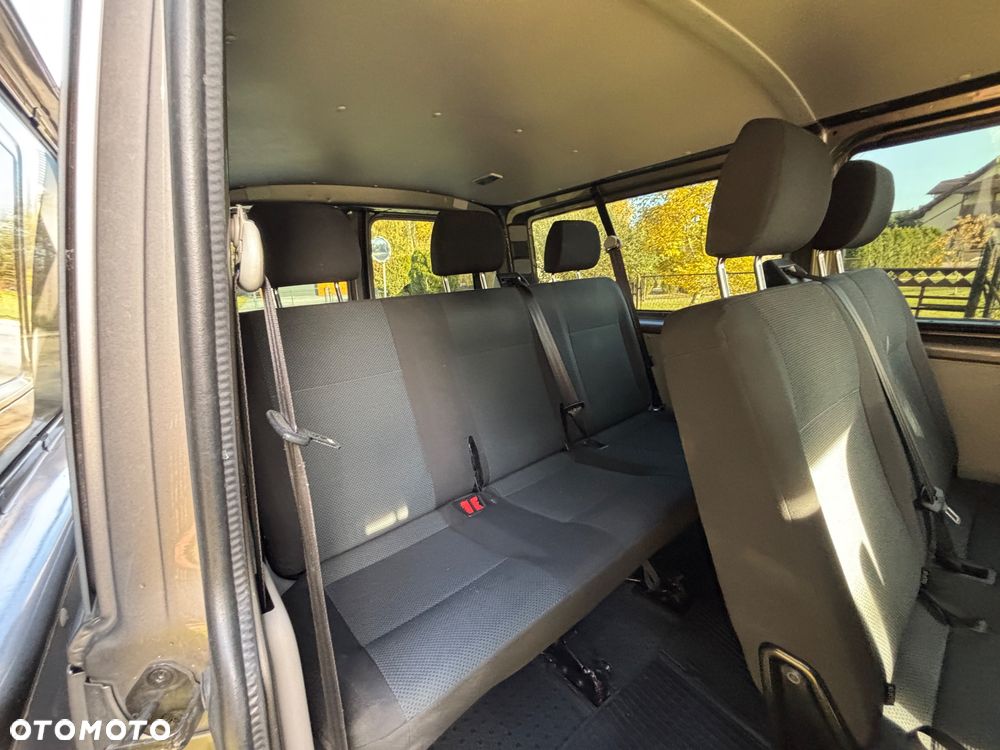 Volkswagen Transporter L2H1 Plus Trendline - 16
