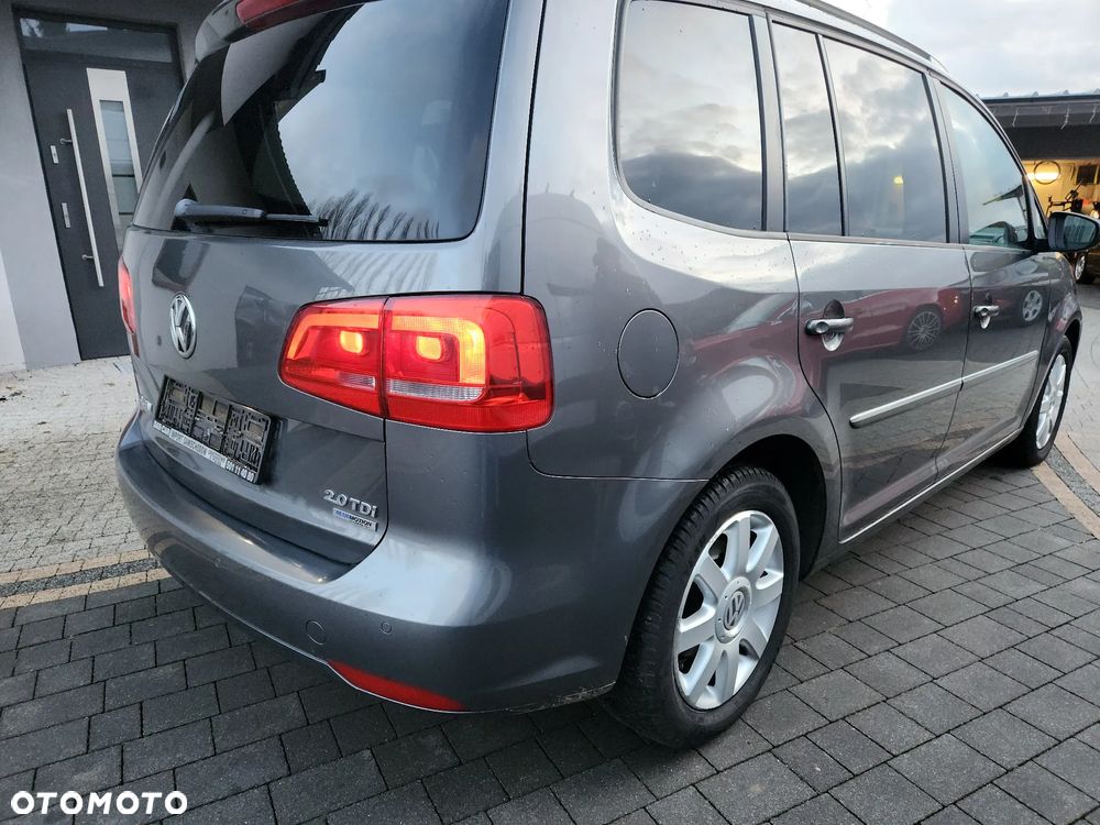 Volkswagen Touran 2.0 TDI Highline - 5