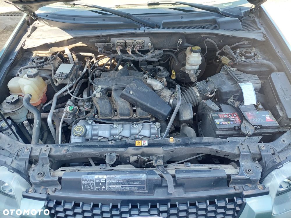 Ford Maverick 3.0 V6 Limited - 30
