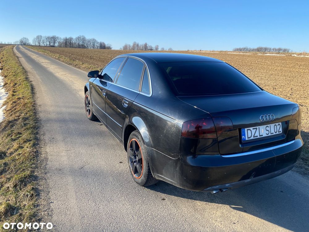 Audi A4 Limousine 2.0 TDI - 4
