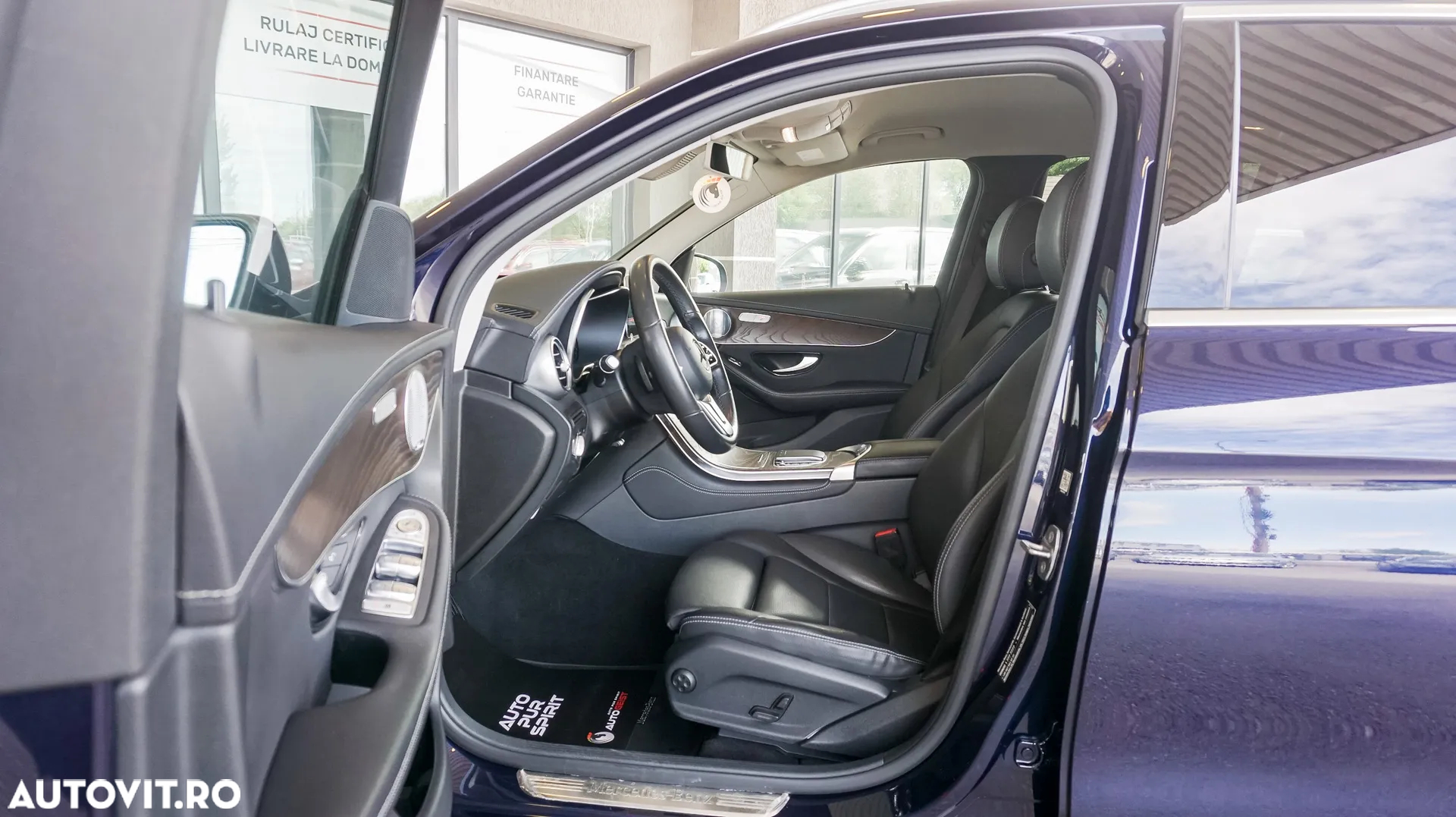 Mercedes-Benz GLC 300 d 4Matic 9G-TRONIC - 28