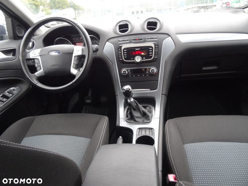 Ford Mondeo 1.6 Eco Boost Start-Stopp Ambiente - 12