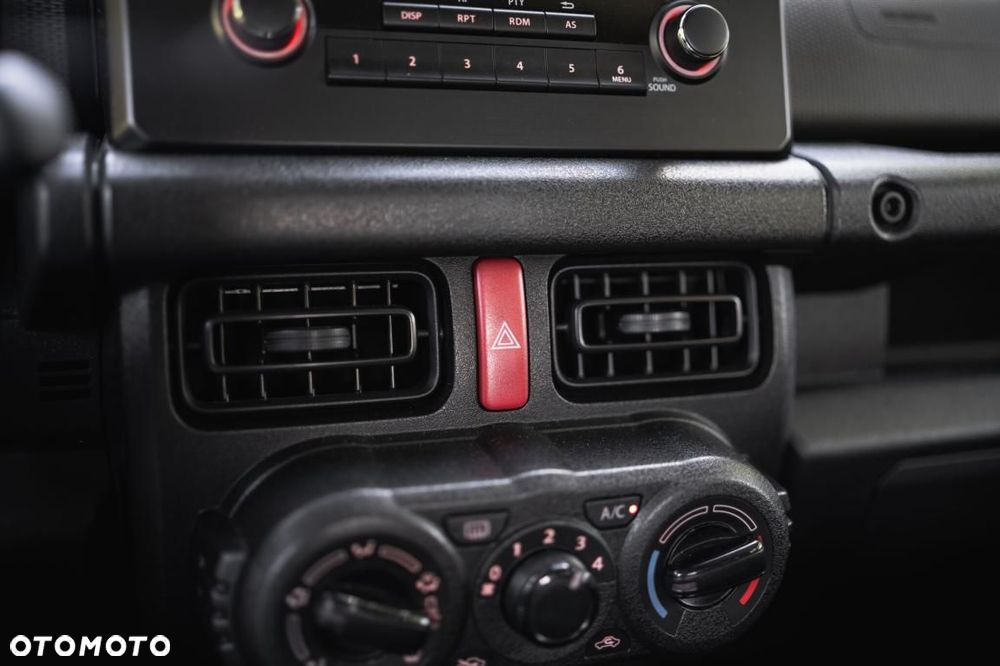Suzuki Jimny - 22