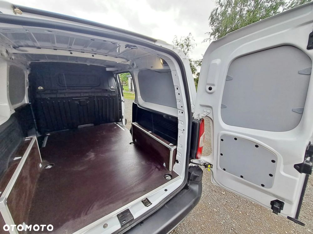 Citroën Berlingo L2 XL AUTOMAT - 18
