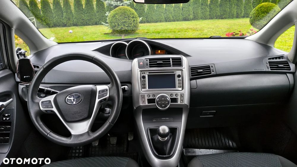 Toyota Verso 1.8 Sol plus NAVI 7os - 5