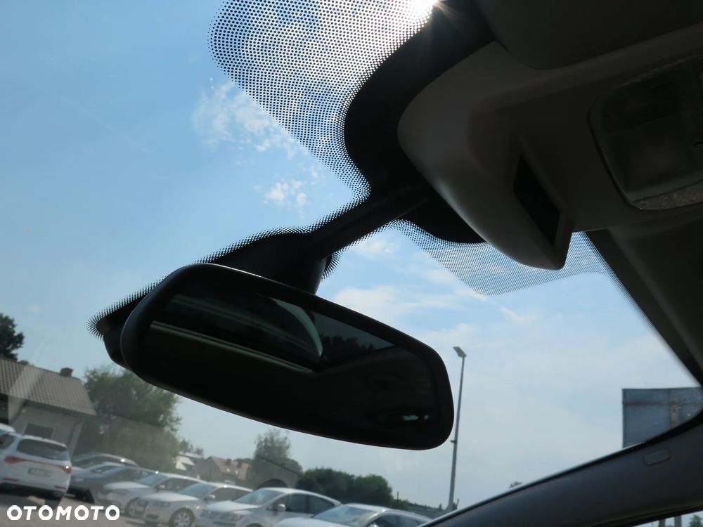 Peugeot 3008 HDi FAP 115 Napapijri - 34