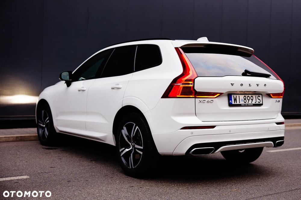 Volvo XC 60 D4 SCR AWD R-Design - 4