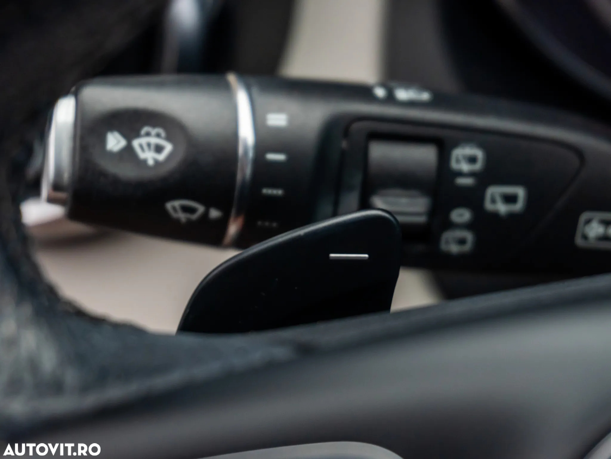 Mercedes-Benz GLA 220 4MATIC - 26