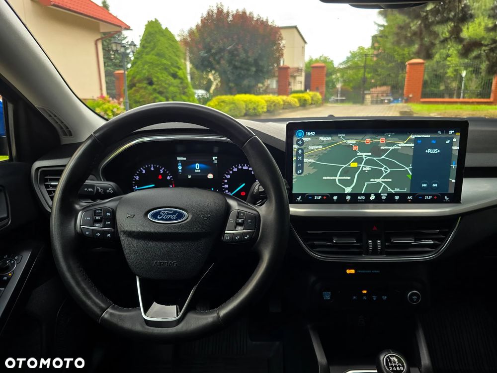Ford Focus 1.0 EcoBoost mHEV Titanium X - 17