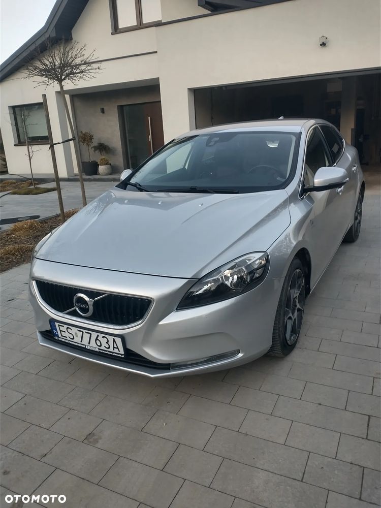 Volvo V40 D2 - 1