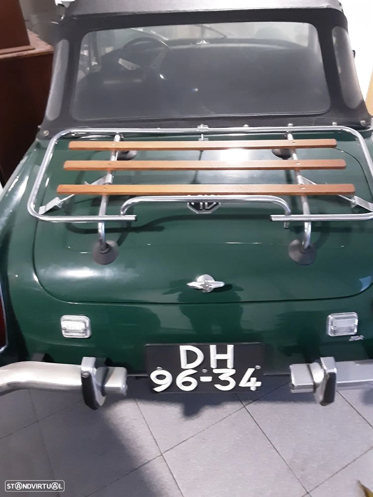MG Midget - 3