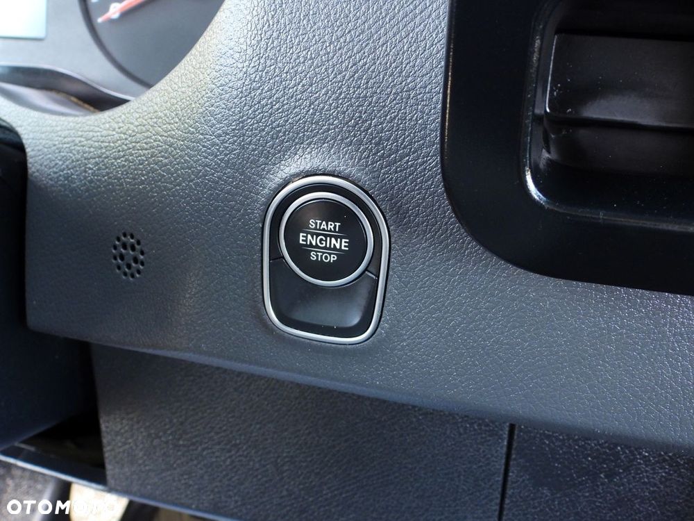 Mercedes-Benz SPRINTER 316 FURGON BRYGADÓWKA 7 MIEJSC TEMPOMAT KLIMATYZACJA  165KM - 35