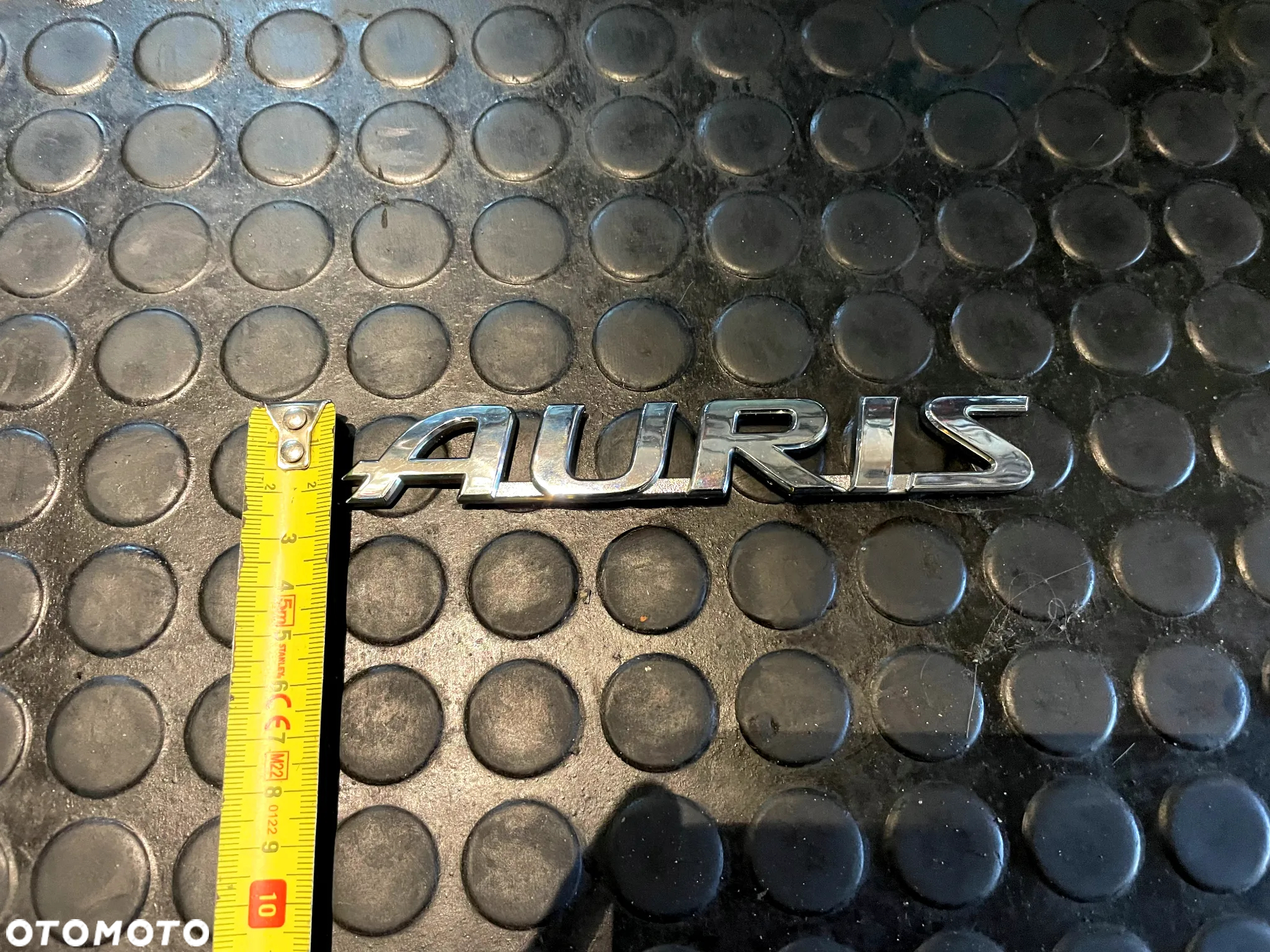 Emblemat znaczek znaczki TOYOTA AURIS II - 6
