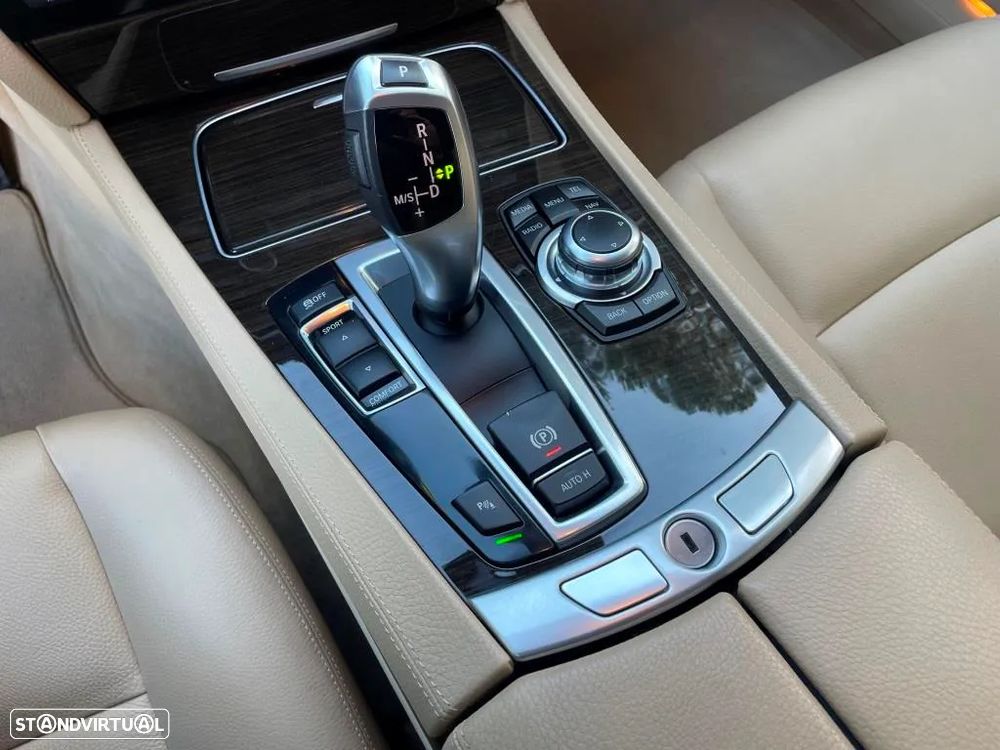 BMW 730 d - 40