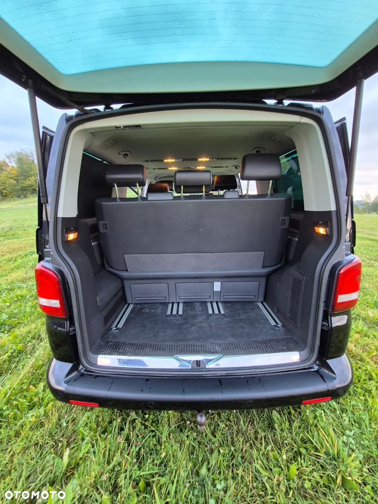 Volkswagen Multivan - 16