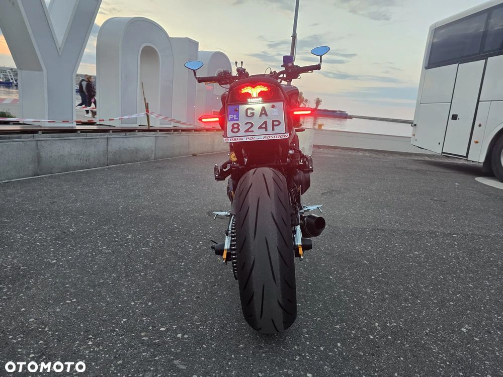 Yamaha MT - 19
