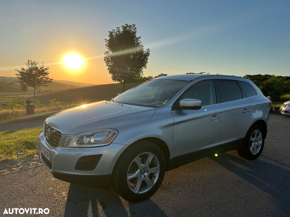 Volvo XC 60 D4 AWD Start-Stop Momentum - 1