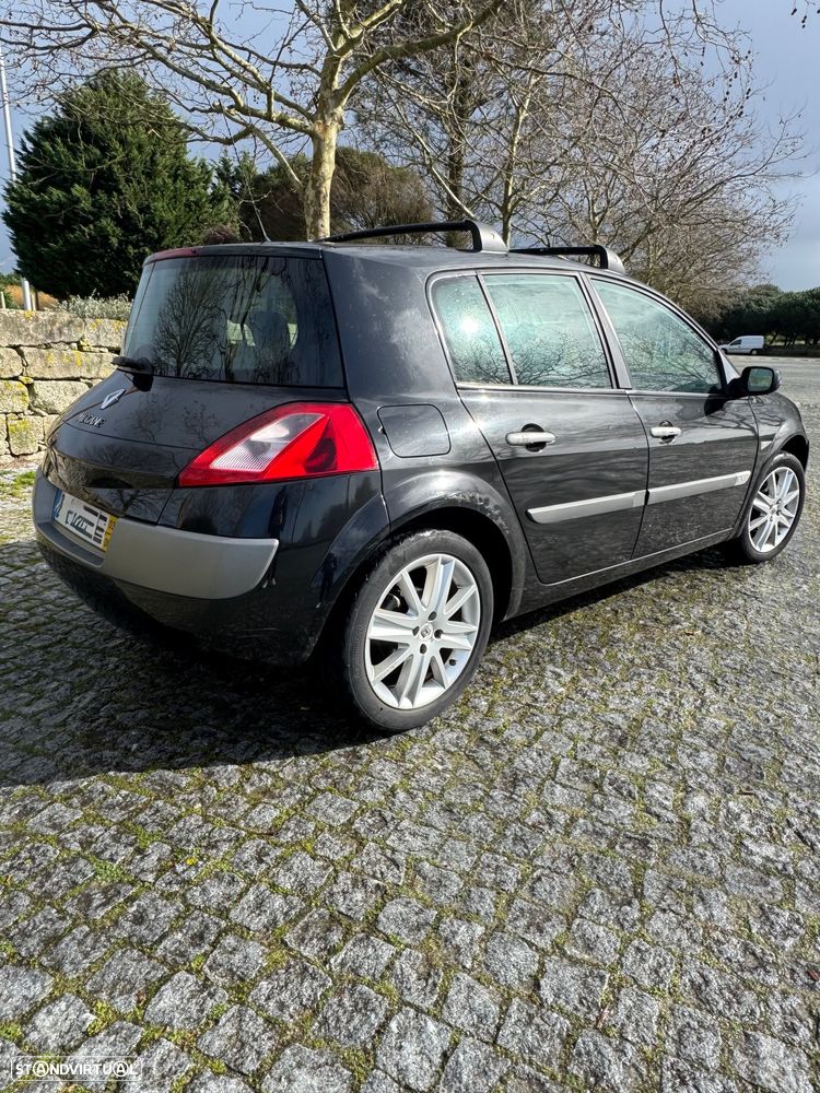 Renault Mégane 1.5 dCi Confort - 6