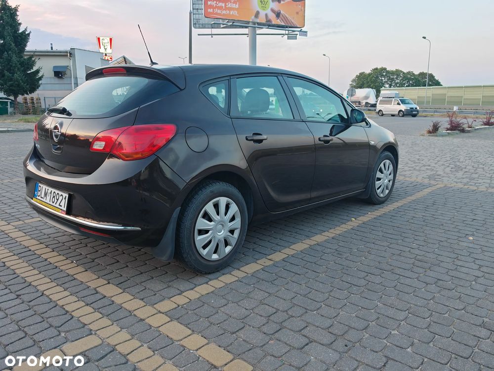 Opel Astra 1.6 Enjoy - 5