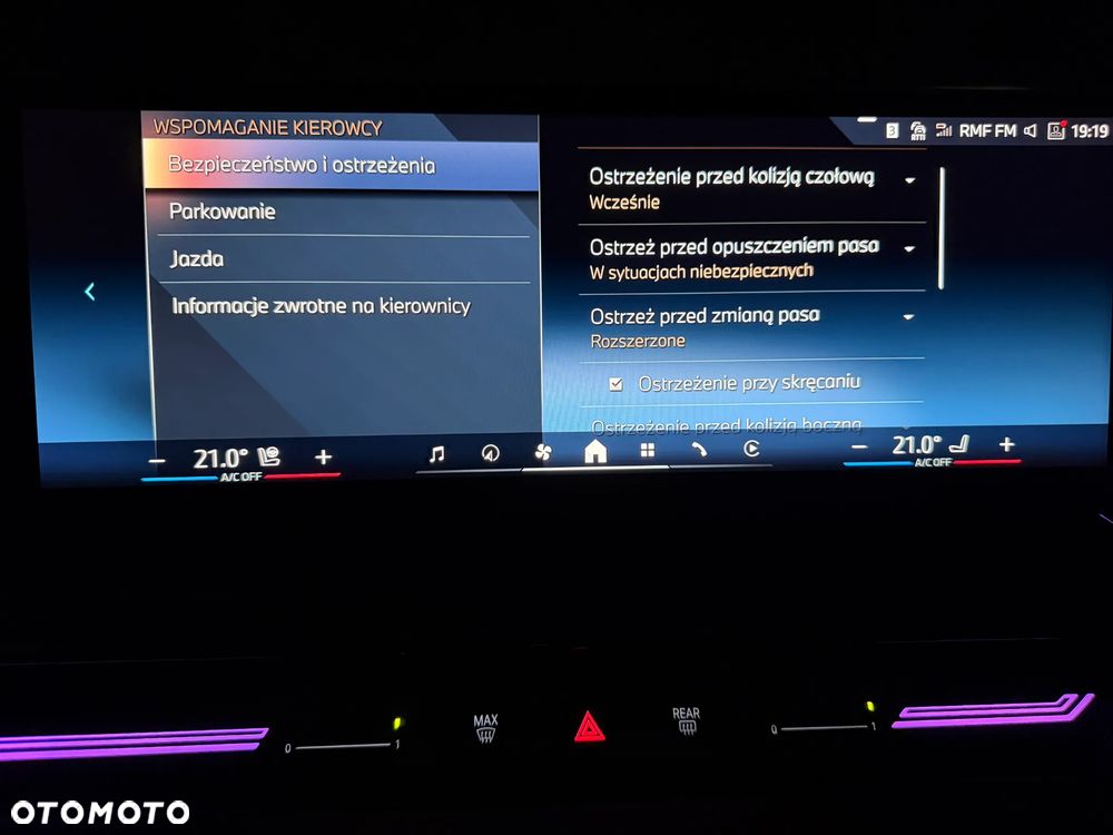 BMW Seria 5 520d xDrive mHEV M Sport - 35