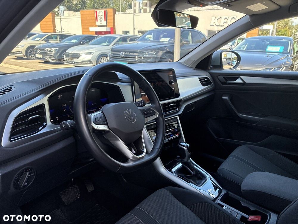 Volkswagen T-Roc - 10