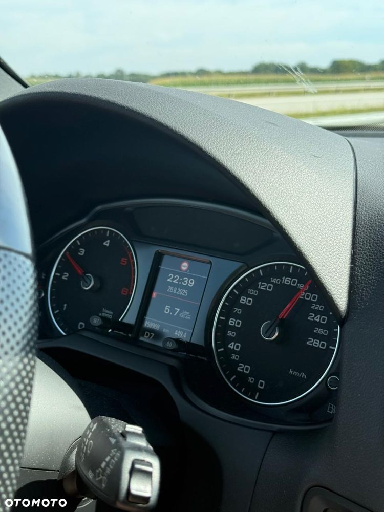 Audi Q5 2.0 TDI S tronic - 28