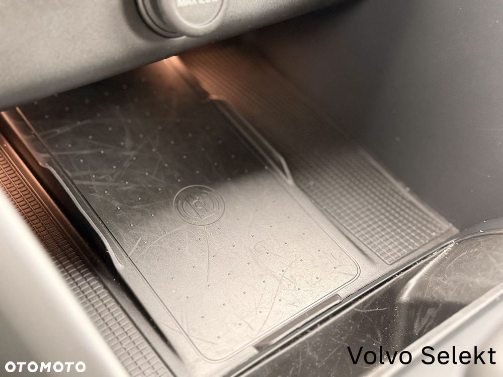 Volvo XC 40 - 22