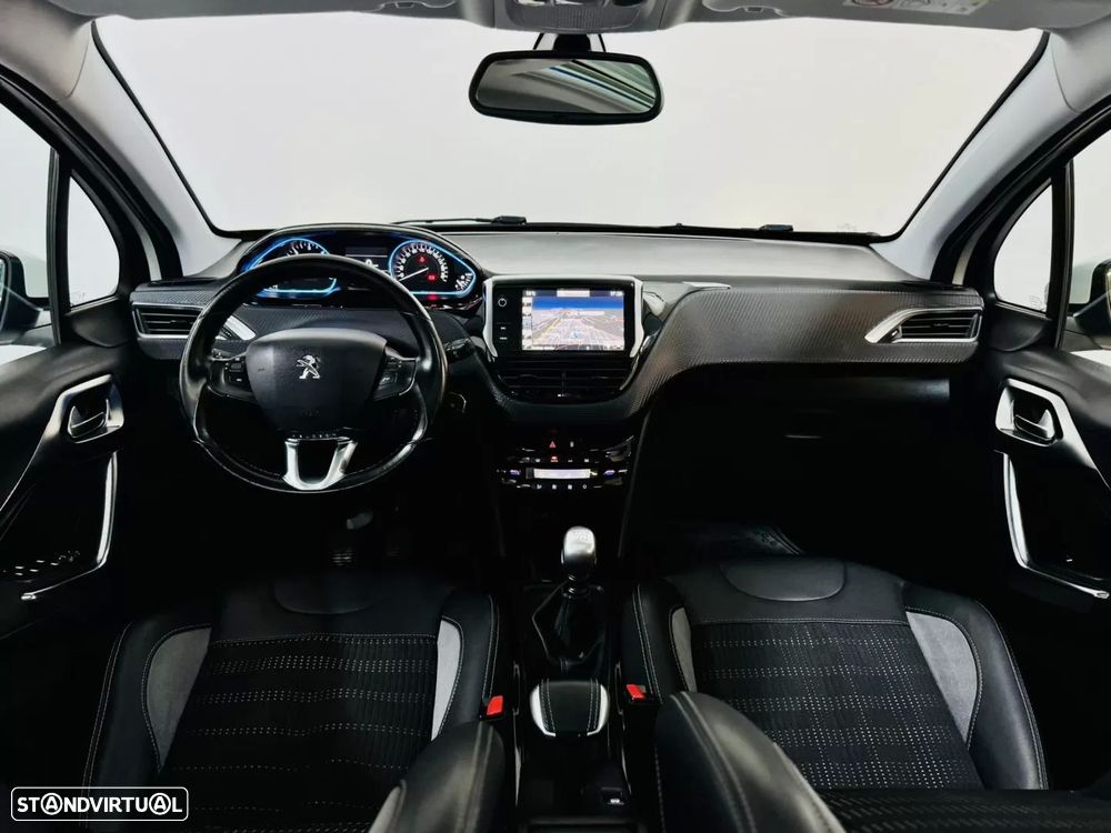 Peugeot 2008 1.6 BlueHDi Allure - 30