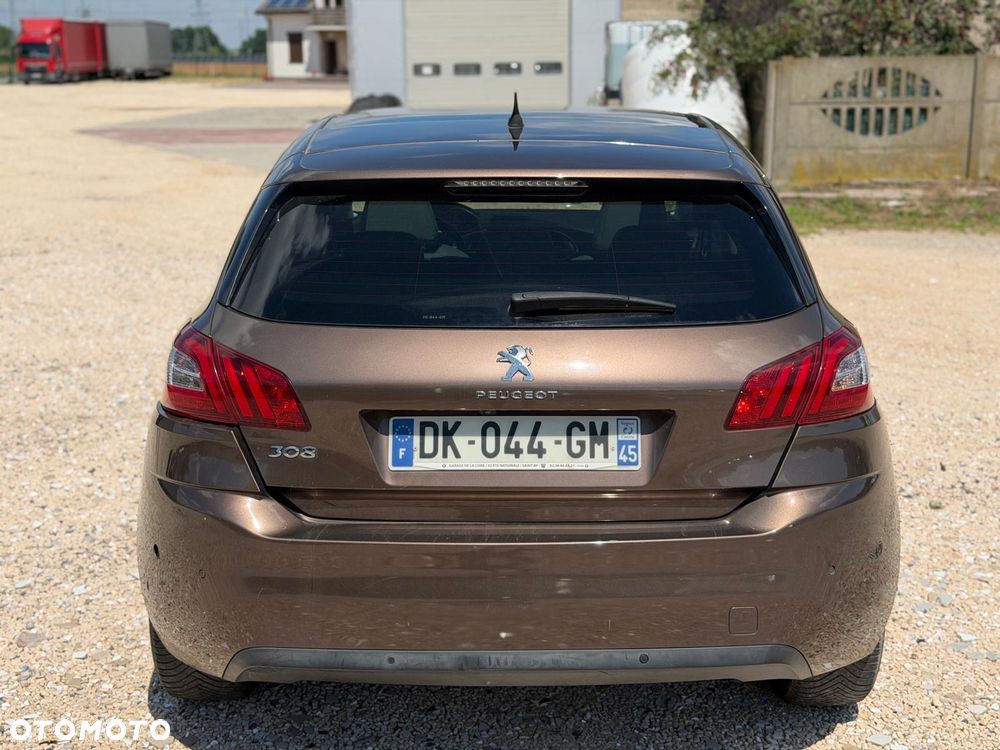Peugeot 308 - 6