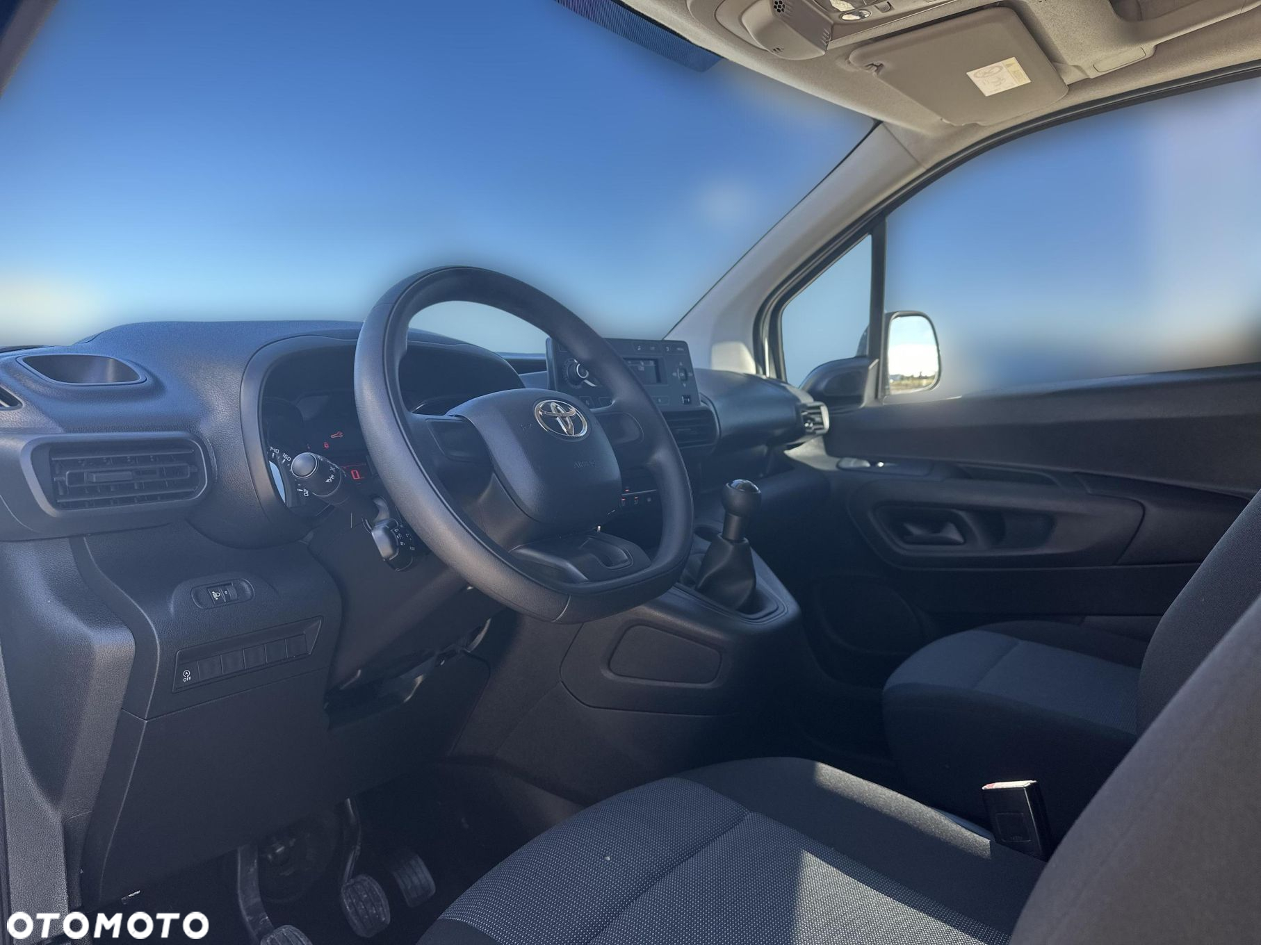 Toyota PROACE CITY - 10