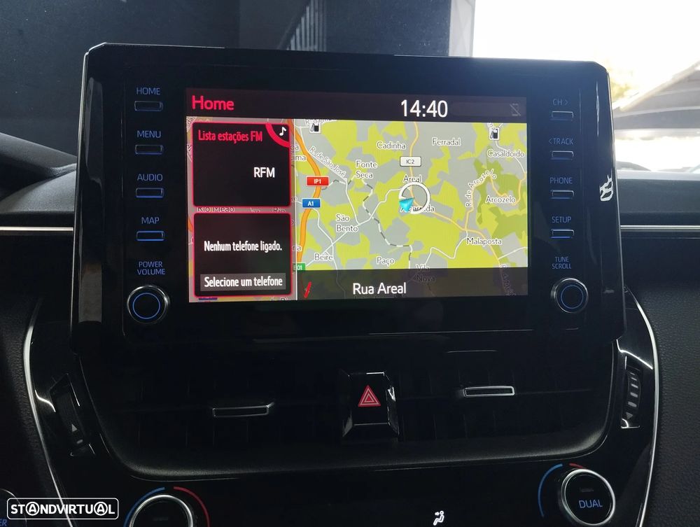 Toyota Corolla 1.8 Hybrid Comfort - 23