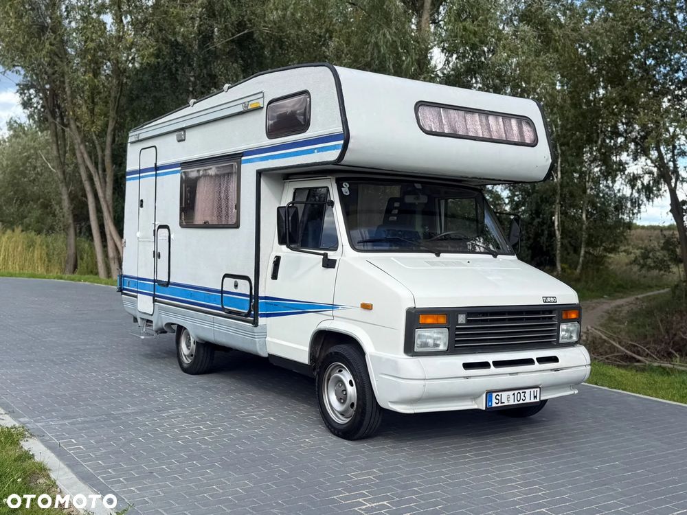 Citroën BÜRSTNER A 570 - 1