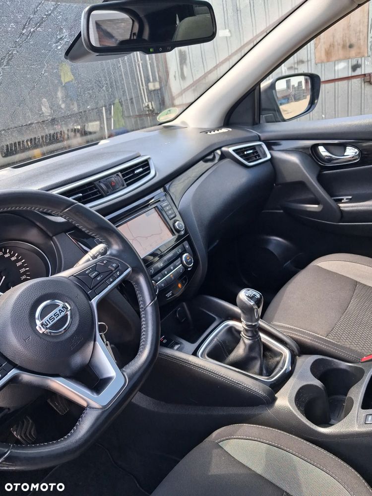 Nissan Qashqai - 14