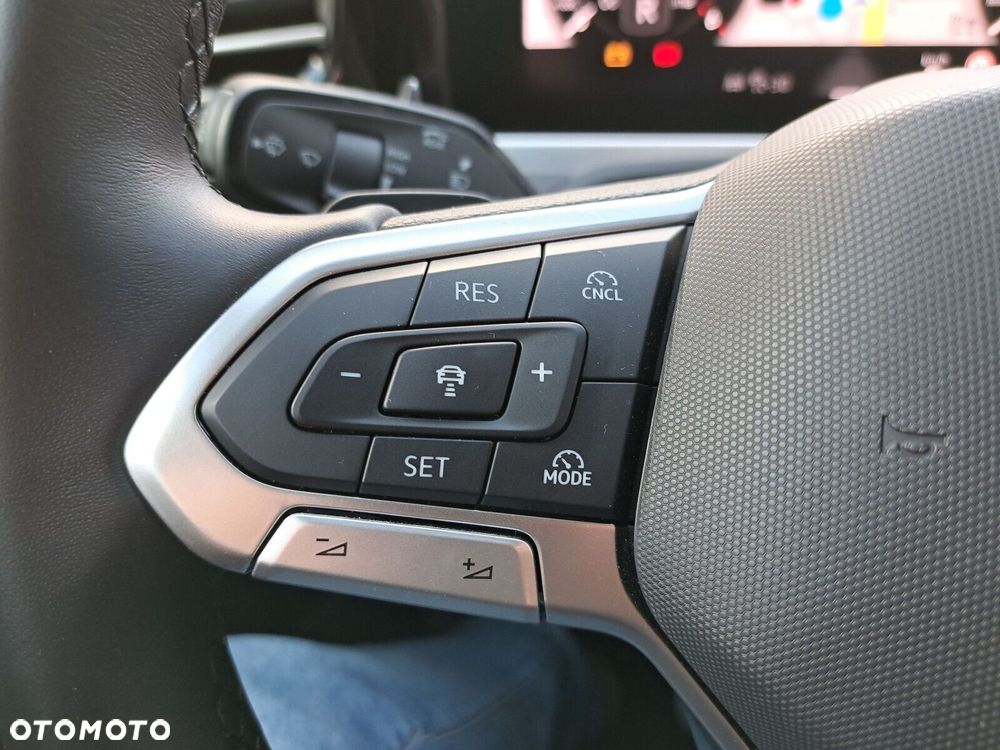 Volkswagen Passat Variant - 32