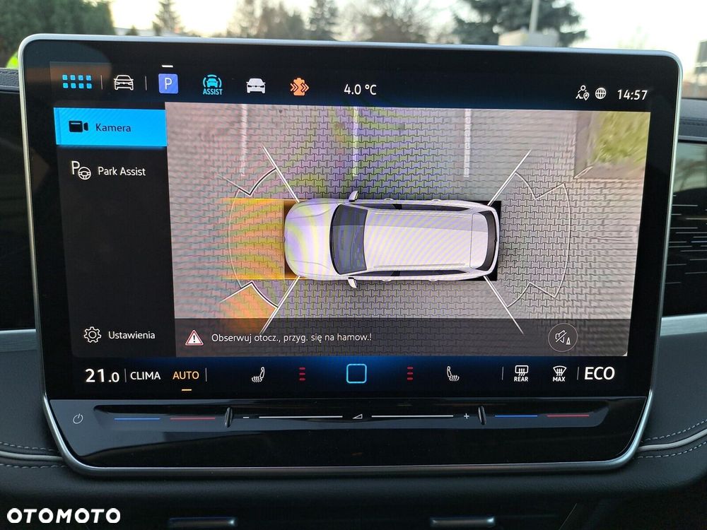 Volkswagen Passat - 32