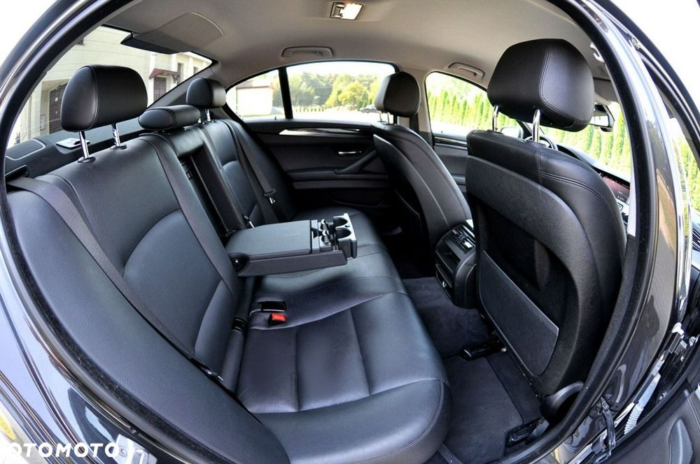 BMW Seria 5 - 12