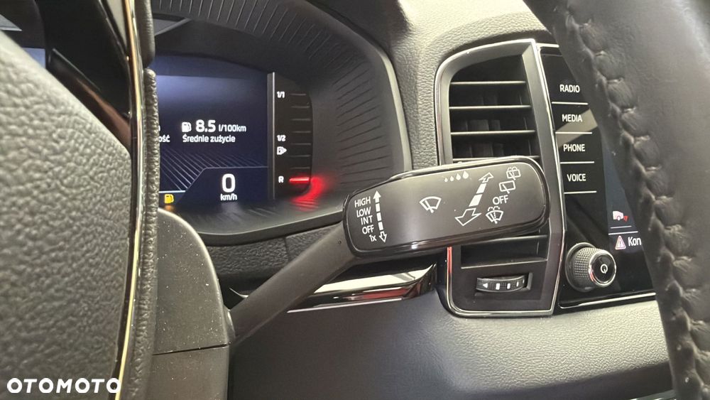 Skoda Karoq 1.5 TSI ACT Style - 25