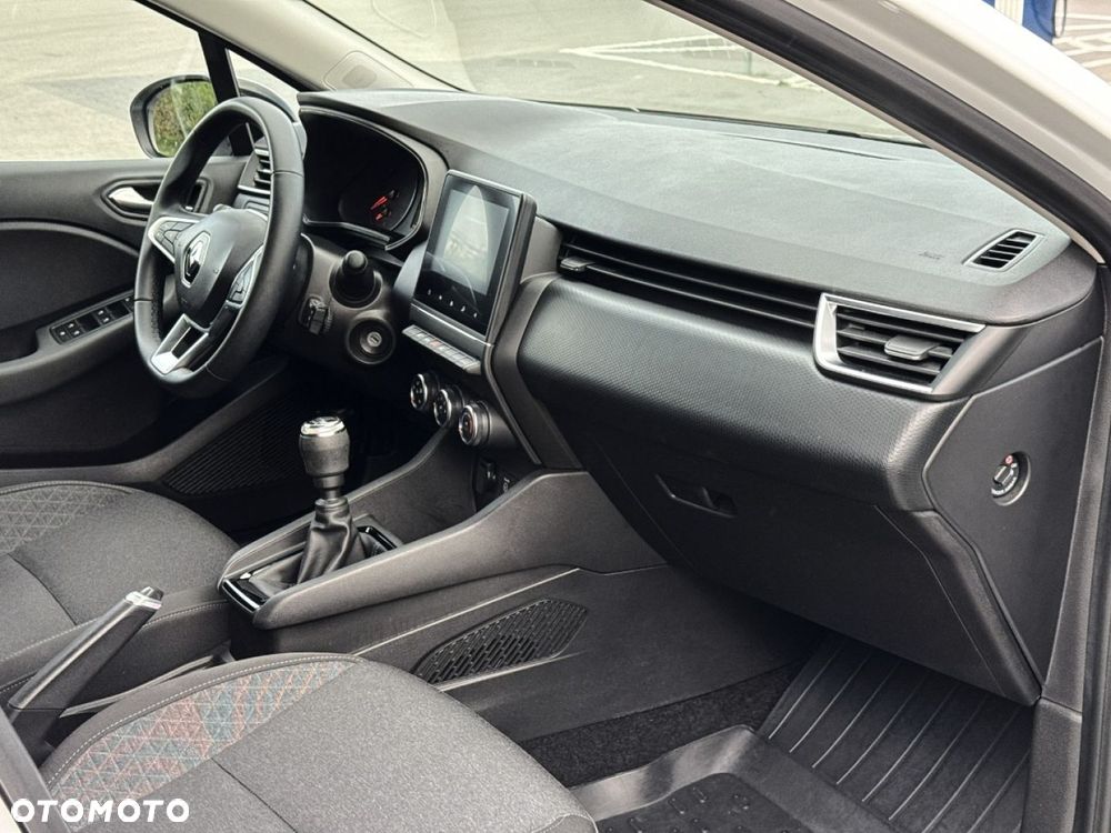 Renault Clio - 35