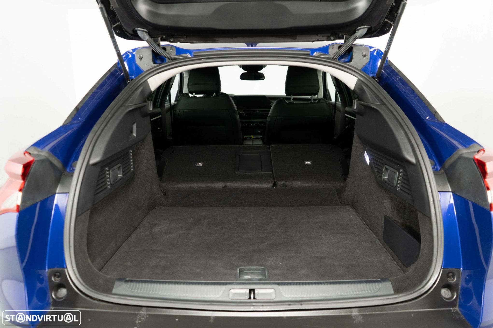 Citroën C5 X 1.2 PureTech Shine EAT8 - 12