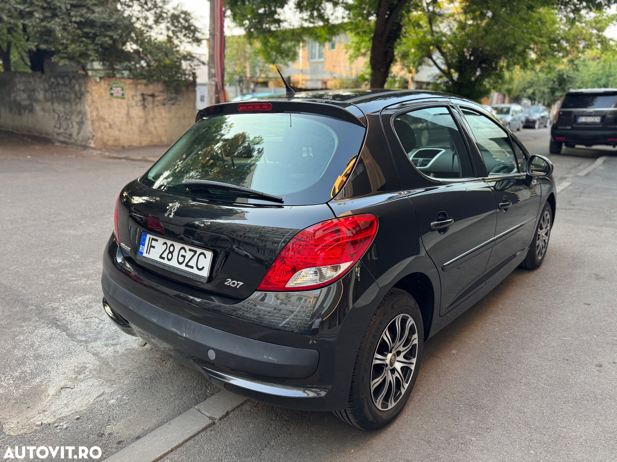 Peugeot 207 - 4