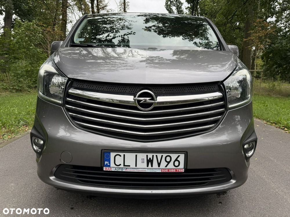 Opel Vivaro - 16