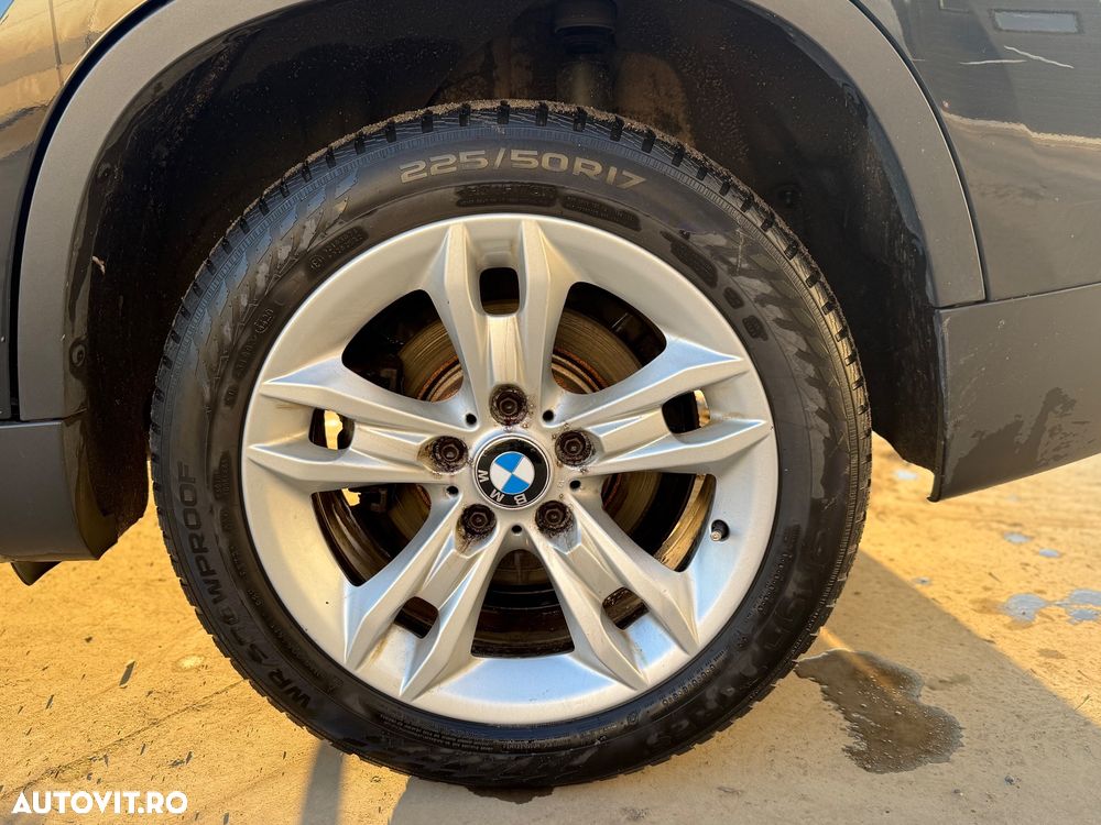 BMW X1 xDrive18d xLine - 16