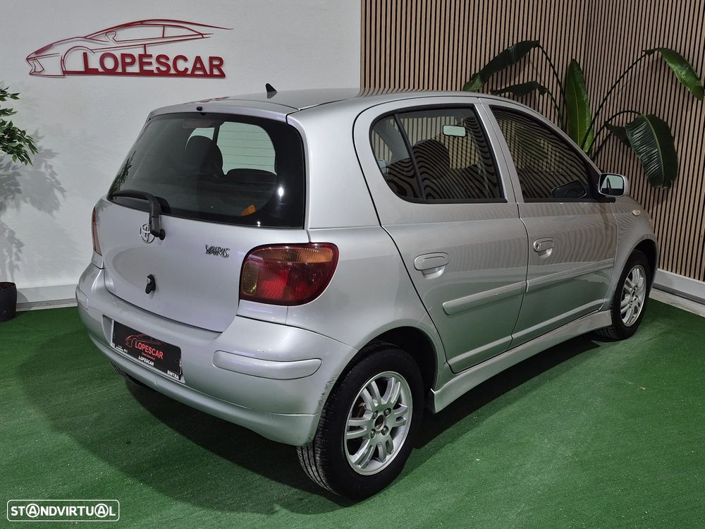 Toyota Yaris 1.0 Sol MMT AC - 5