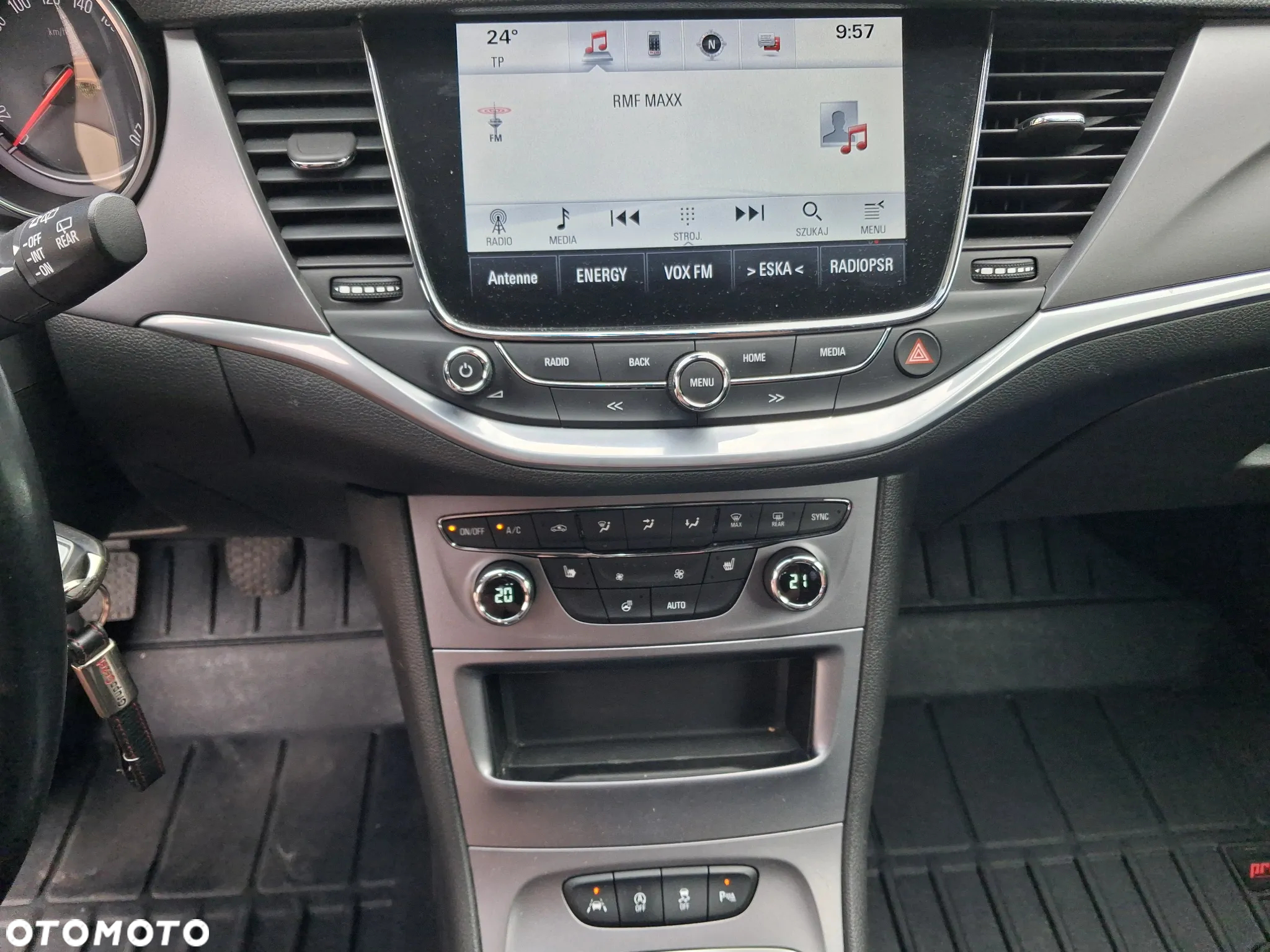 Opel Astra V 1.4 T Dynamic - 13
