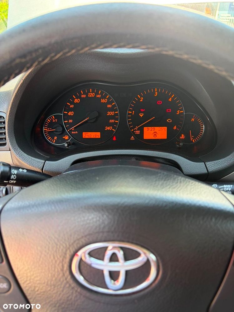 Toyota Avensis 2.0 D-4D Platinium - 7