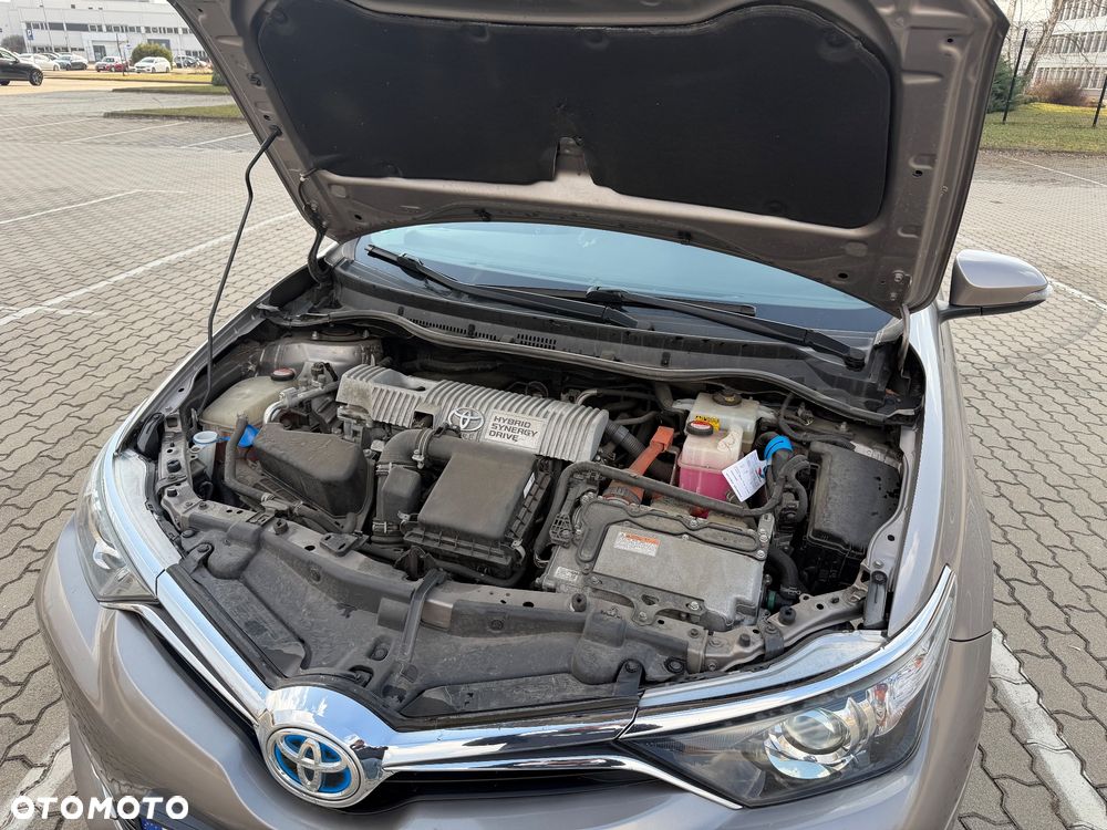Toyota Auris 1.8 Executive - 23