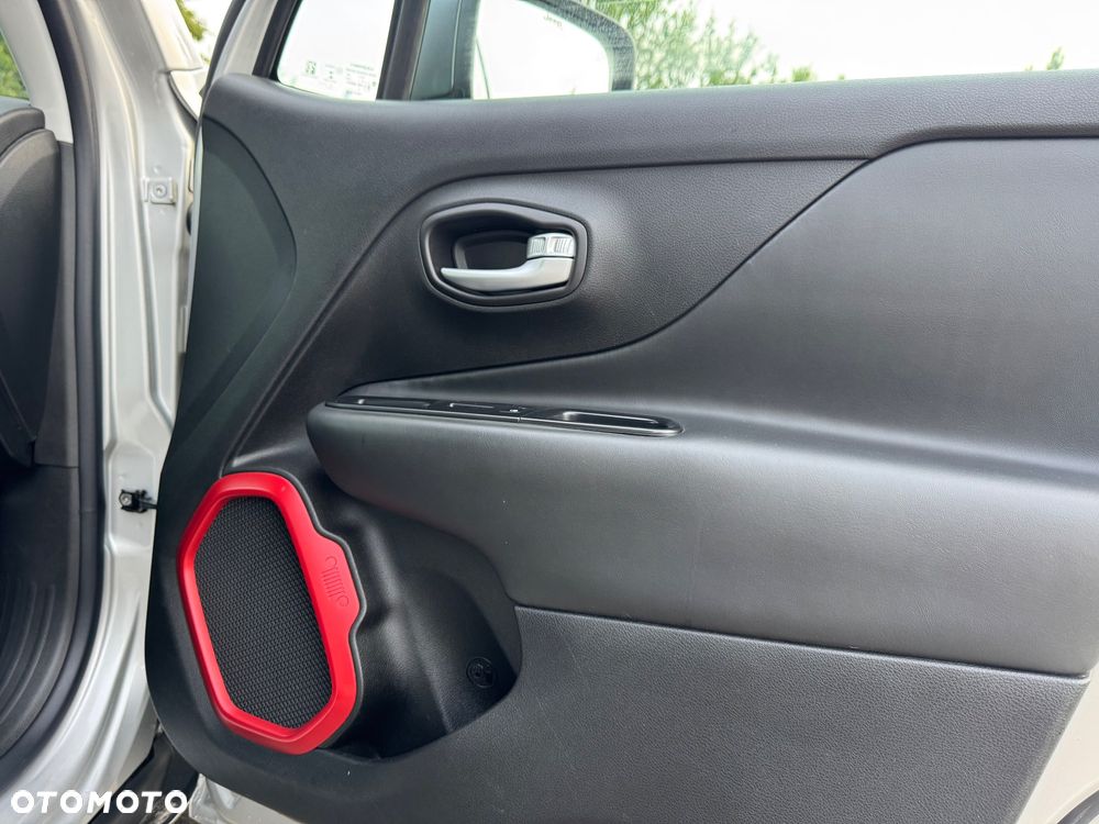 Jeep Renegade 2.0 MultiJet Trailhawk 4WD S&S - 27
