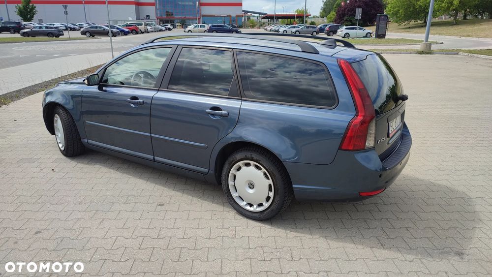Volvo V50 2.0D Momentum - 3