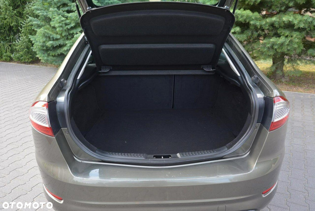Ford Mondeo 2.0 EcoBoost Titanium - 39