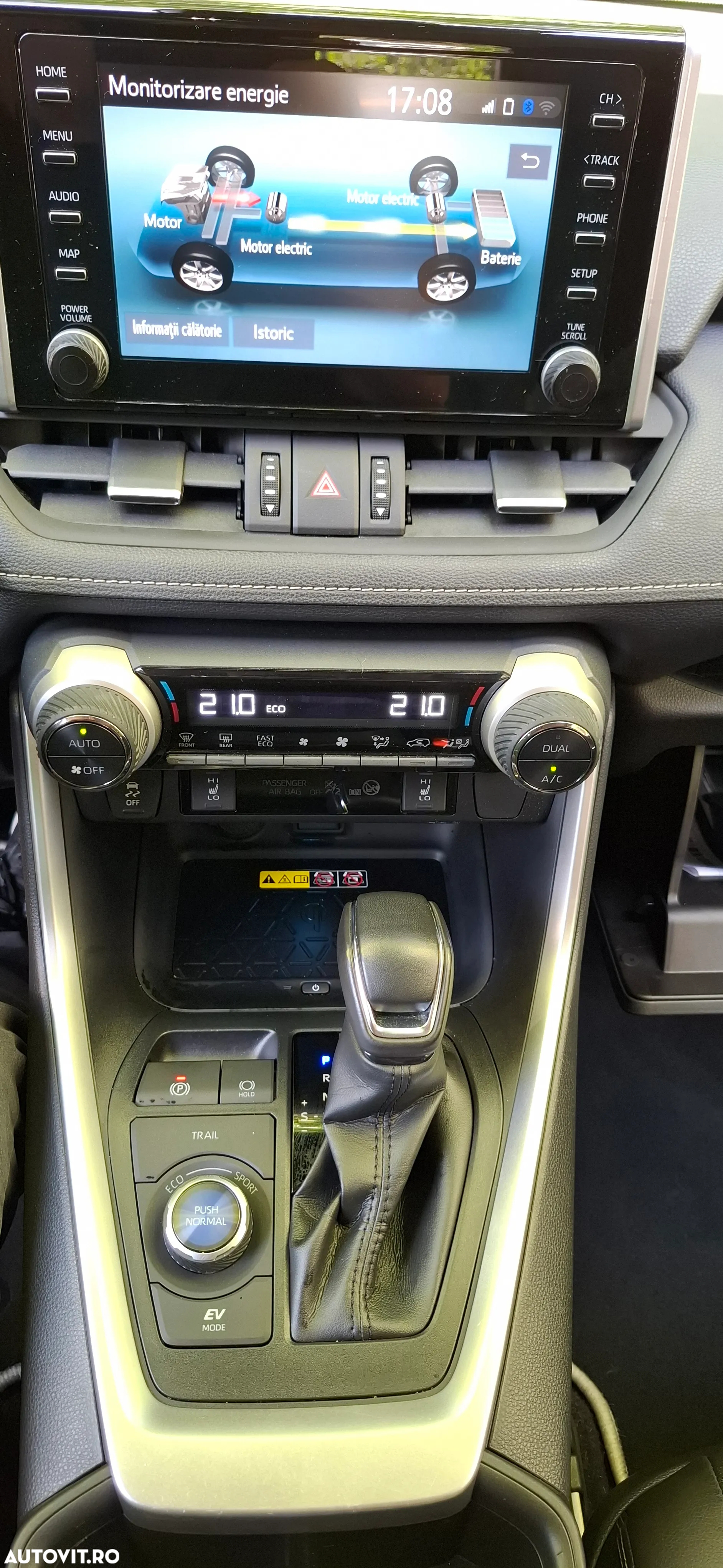 Toyota RAV4 2.5 Hybrid VVT-iE 4x4 Luxury - 27